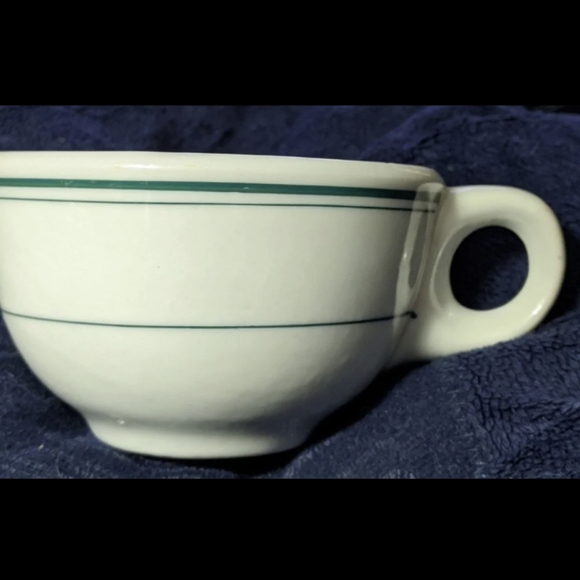 2 vintage coffee shop cups - Picture 2 of 2